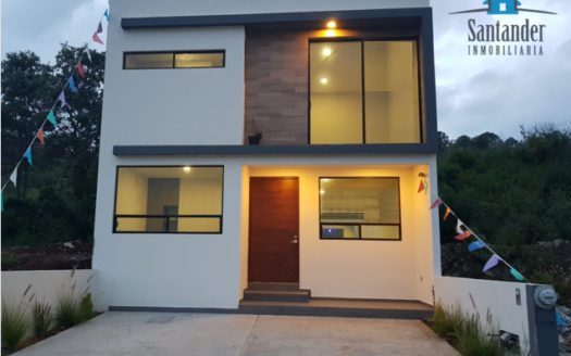 Casa nueva en venta en fracc. privado Olivar Altozano $3,350,000