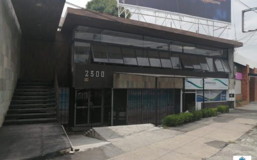 Local Comercial en Renta sobre Av. Lázaro Cárdenas $26,000