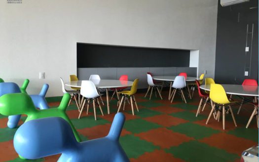 DEPARTAMENTO DE LUJO AMUEBLADO EN RENTA EN TORRE VISTA HERMOSA $27,500 + mtto