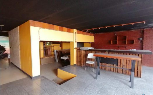 Local Comercial en Renta sobre Av. Lázaro Cárdenas $26,000