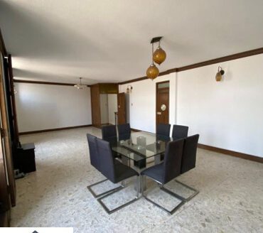 Casa con local en venta en el Centro de Morelia $18,000,000