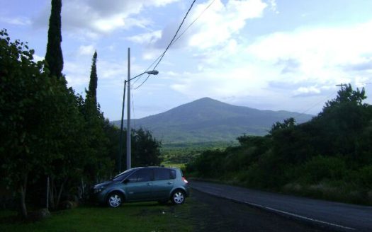 SALÓN DE FIESTAS EN VENTA A LA SALIDA A QUIROGA $ 2,700,000
