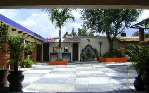 SALÓN DE FIESTAS EN VENTA A LA SALIDA A QUIROGA $ 2,700,000