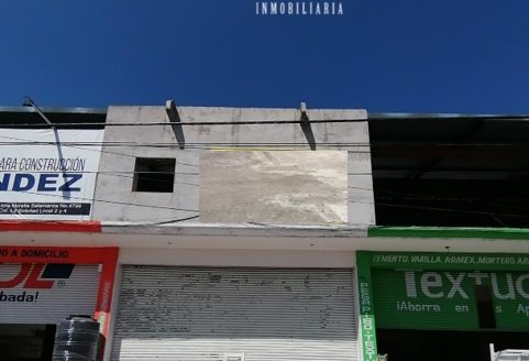 Local en renta en la carretera Morelia-Salamanca $30,000