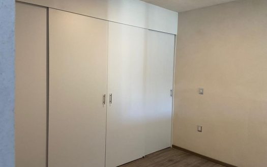 Departamento en renta por los Mausoleos Altozano $12,500
