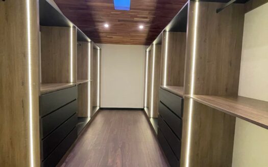 Residencia en venta en Club de Golf Altozano $16,480,000