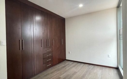 CASA EN VENTA FRACC. ALTOZANO 4 HABITACIONES $4,190,000