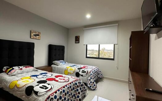 CASA NUEVA EL PINAR ALTOZANO EN VENTA $5,650,000 (Con sótano).