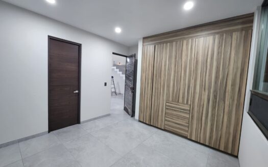 PREVENTA CASA RESIDENCIAL FRACC. PRIVADO VISTAS ALTOZANO $6,000,000