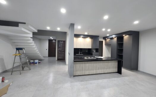 PREVENTA CASA RESIDENCIAL FRACC. PRIVADO VISTAS ALTOZANO $6,000,000