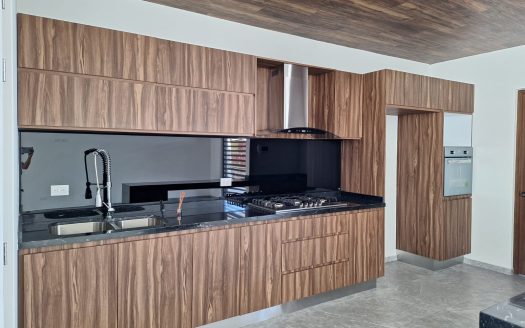 CASA EN RENTA O VENTA FRACC. PRIVADO, EN TRES MARIAS $20,000+ IVA ($4,000,000)