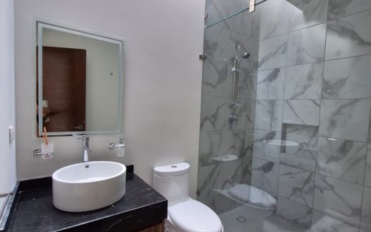 CASA EN RENTA O VENTA FRACC. PRIVADO, EN TRES MARIAS $20,000+ IVA ($4,000,000)