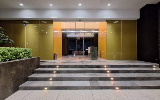 DEPARTAMENTO DE LUJO EN RENTA EN TORRE VISTA HERMOSA $23,500 + mtto
