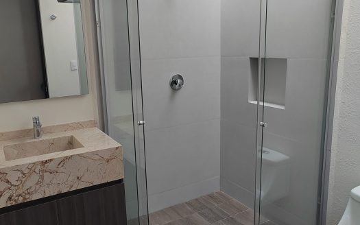 CASAS EN VENTA, EN FRACC. PRIVADO VESTA DEL MONTE $4,400,000