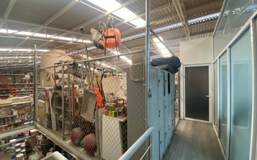 BODEGA EN VENTA FRACC. ANGELES SALIDA SALAMANCA $7,700,000