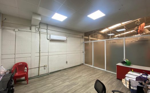 BODEGA EN VENTA FRACC. ANGELES SALIDA SALAMANCA $7,700,000