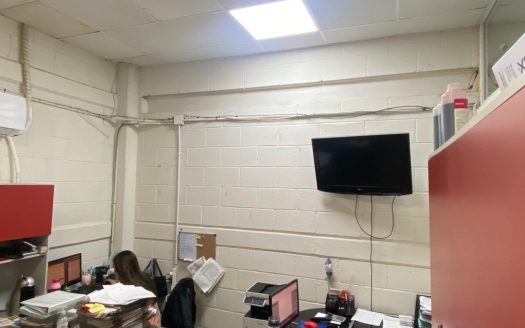 BODEGA EN VENTA FRACC. ANGELES SALIDA SALAMANCA $7,700,000