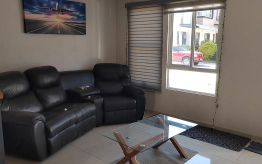 Casa Amueblada en Renta – Fracc. Portento $9,500