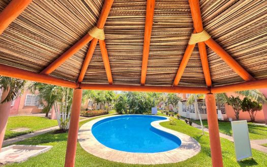 DEPARTAMENTO AMUEBLADO EN VENTA EN IXTAPA $1,250,000