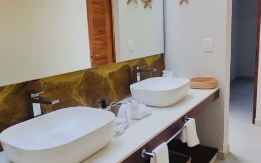 CASA EN RENTA EN PLAYA BLANCA IXTAPA, ZIHUATANEJO DESDE $10,500