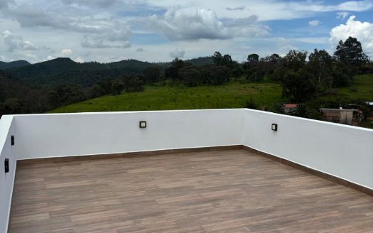 CASA NUEVA EN VENTA EN FRACC. VESTA DEL MONTE $4,980,000