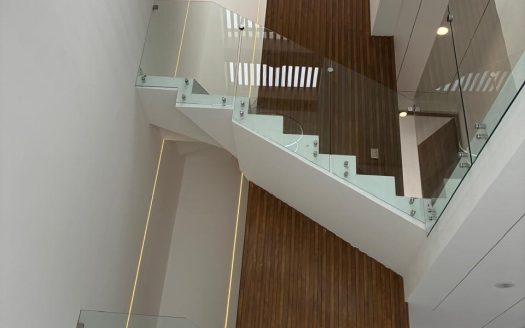 CASA NUEVA EN VENTA EN FRACC. VESTA DEL MONTE $4,980,000