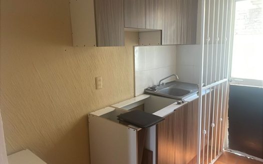 CASA EN VENTA EN LA COL. LA HACIENDA $870,000