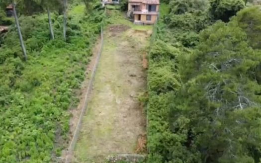 PROPIEDAD CON VISTA AL LAGO DE ZIRAHUÉN EN COPÁNDARO $7,000,000