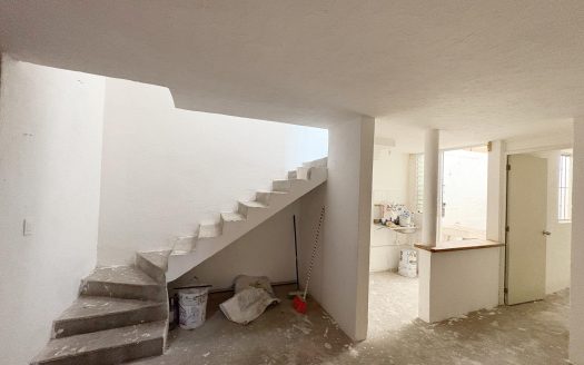 CASA EN VENTA EN EL FRACC. ARKO SAN ANTONIO $620,000