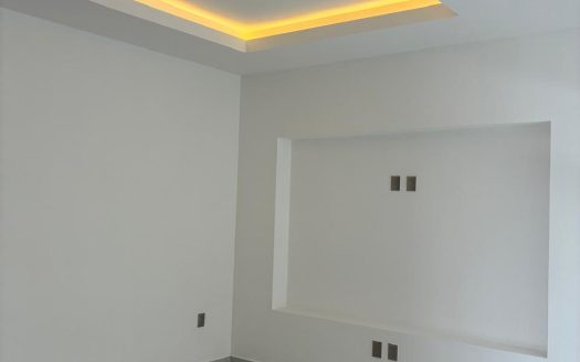 CASA NUEVA EN VENTA EN FRACC. VESTA DEL MONTE $4,980,000