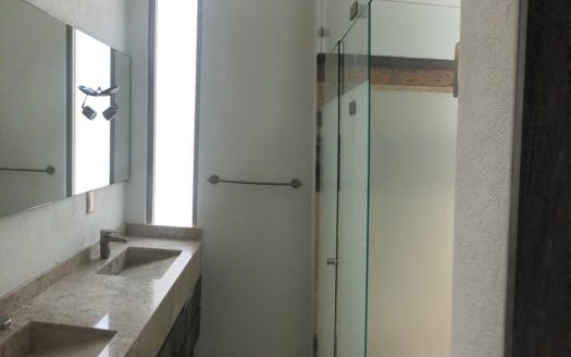 CASA NUEVA EN VENTA FRACC. LINDA VISTA (TRES MARÍAS) $8,000,000