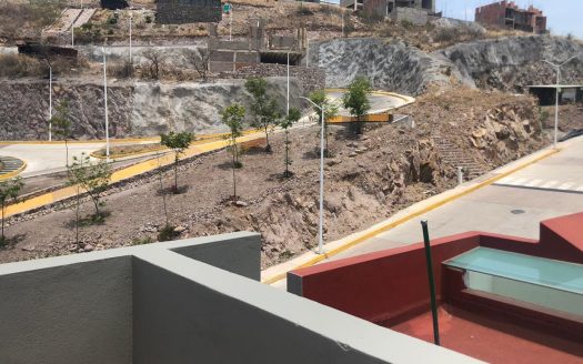 CASA NUEVA EN VENTA FRACC. LINDA VISTA (TRES MARÍAS) $8,000,000