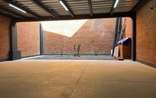 Local Comercial en Renta – A una cuadra de Av. Ventura Puente