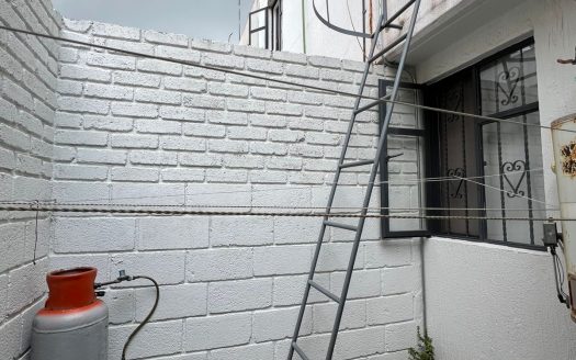 Casa Amueblada en Venta – Col. Fray Antonio de San Miguel $3,100,000