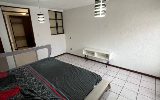 Casa Amueblada en Venta – Col. Fray Antonio de San Miguel $3,100,000