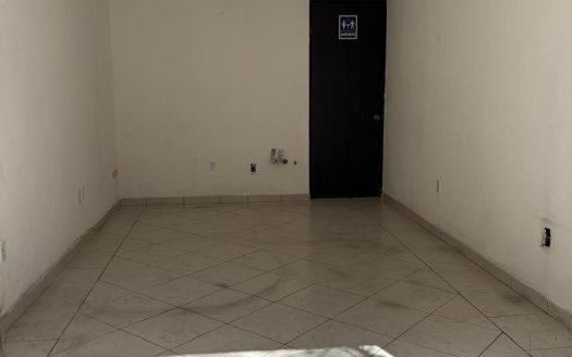 “Local Ideal para Emprendedores – Ventura Puente”$4,500