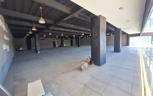 “Local Comercial en Plaza San Miguel – Salida a Charo, $90,000”