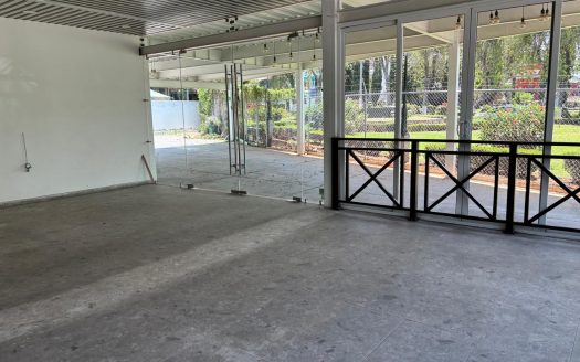 Renta de Espacio Exclusivo – Av. Camelinas $210,000 + IVA