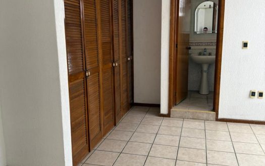 Casa Exclusiva en Arboledas La Huerta