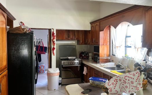 Casa Vacacional con Alberca Privada en Ixtapa $10,000,000