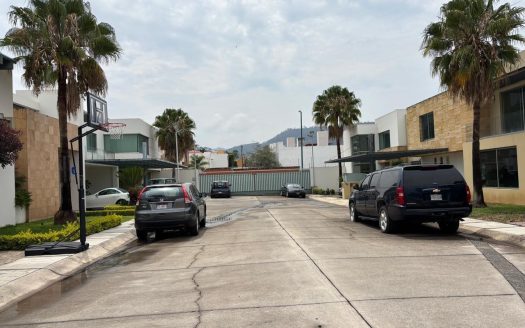 Casa en venta – Fracc. Palmas Britania $7,000,000