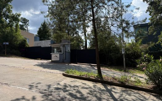 Terreno Exclusivo en Altozano – Rodeado de Naturaleza