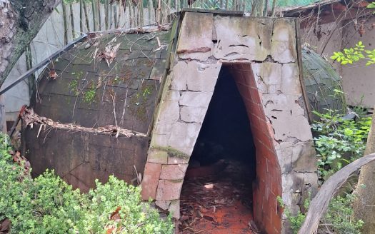 Renta de inmueble con jardín y temazcal