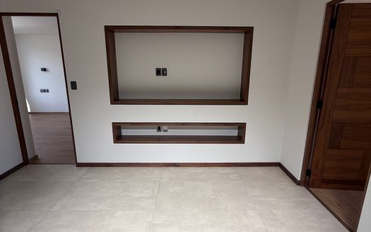 Casa moderna con acabados de lujo en Tres Marías