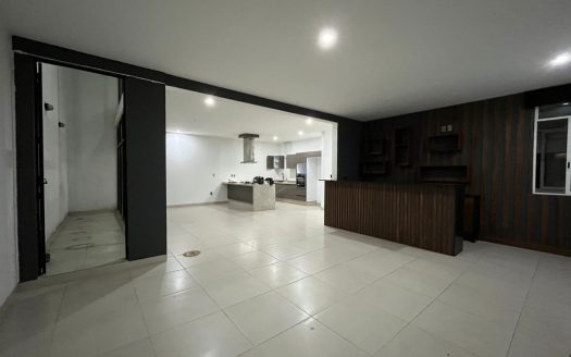 Departamento Moderno con Servicios – Excelente Ubicación