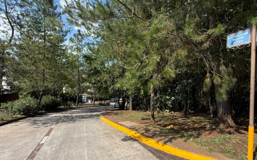 Terreno Exclusivo en Altozano – Rodeado de Naturaleza