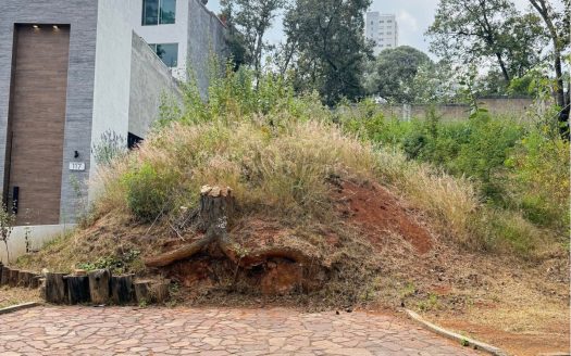 Terreno Exclusivo en Altozano – Rodeado de Naturaleza