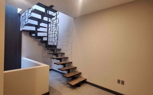 Casa en Venta – Altozano, Ubicación Privilegiada
