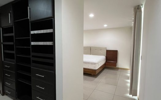 Departamento Amueblado en Renta – Torre Vista Camelinas