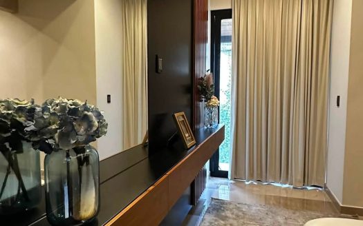 Residencia de Lujo en Renta con Vista al Campo de Golf | Altozano